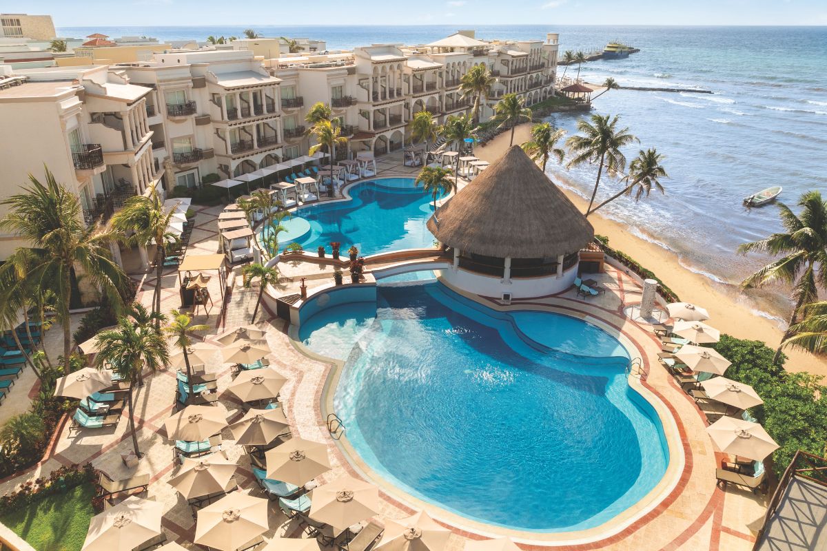 WYNDHAM ALLTRA PLAYA DEL CARMEN POOL